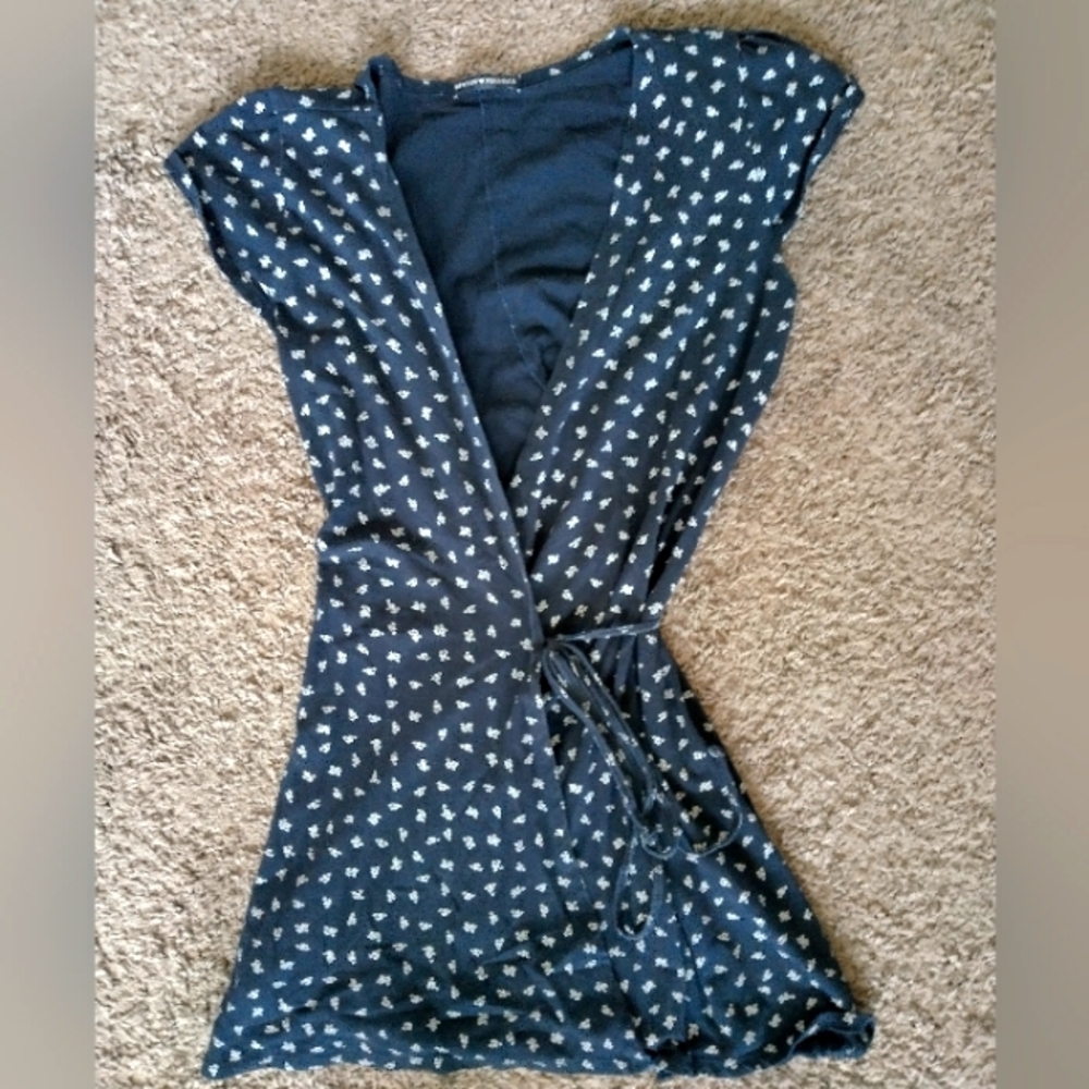 Brandy Melville Wrap-Dress